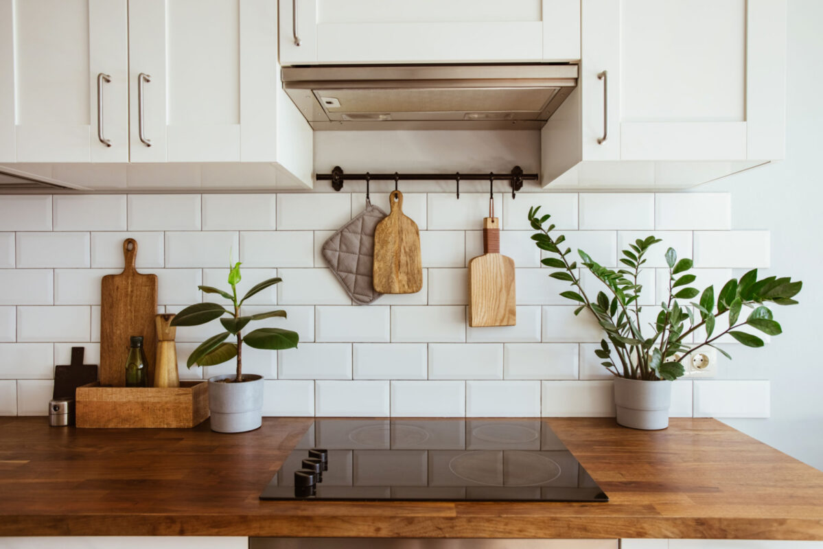 how much to replace kitchen cabinets